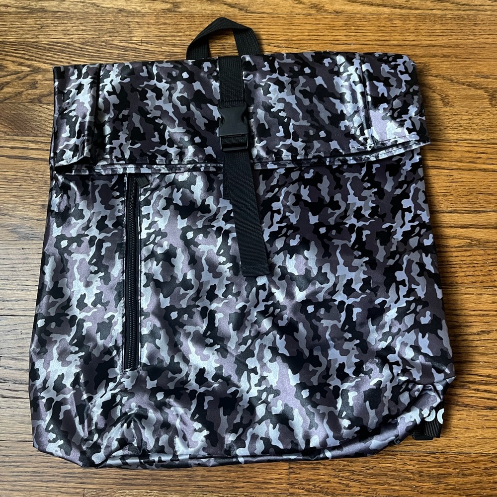 Paco Rabanne Unisex Black/Gray/White Camouflage Backpack